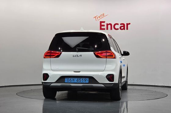 Kia Niro Air — пробег 35 246 км — фото 4 из 5