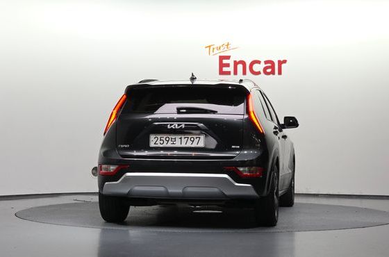 Kia Niro Trendy — пробег 69 577 км — фото 4 из 5