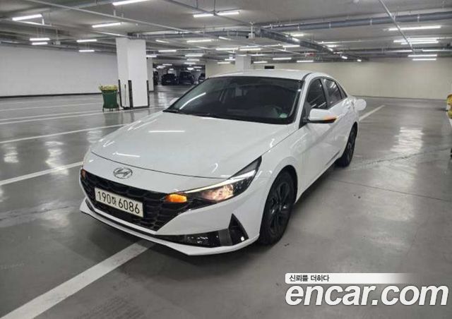 Hyundai AVANTE Smart — пробег 60 108 км — фото 2 из 5