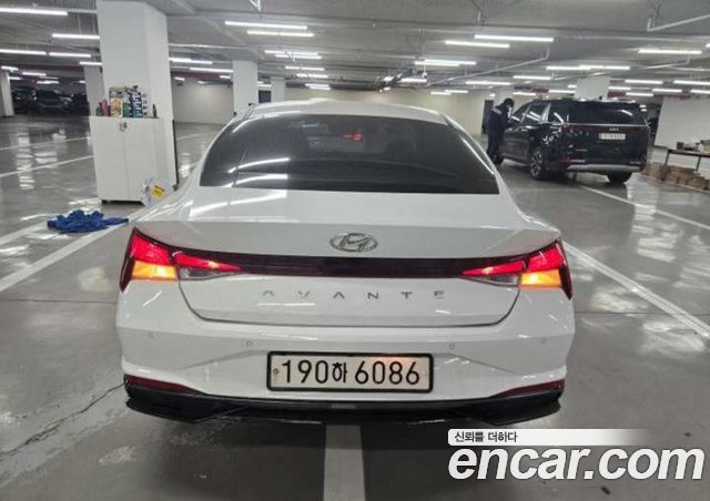 Hyundai AVANTE Smart — пробег 60 108 км — фото 3 из 5