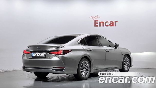 Lexus ES из Кореи Encar