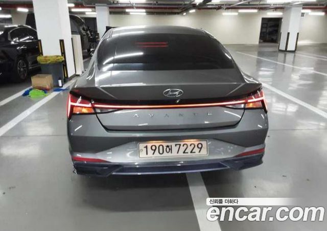 Hyundai AVANTE 1.6 Smart — пробег 119 593 км — фото 3 из 5