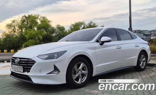 Hyundai Sonata 2.0 Smart — пробег 66 349 км — фото 1 из 5