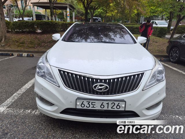 Hyundai Grandeur LPG HG300 Premium — пробег 182 086 км — фото 1 из 5