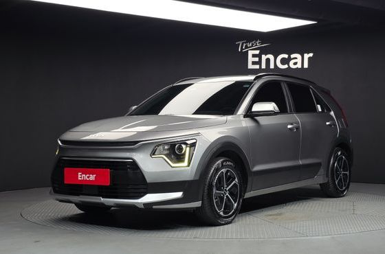 Kia Niro Trendy — пробег 63 234 км — фото 1 из 5