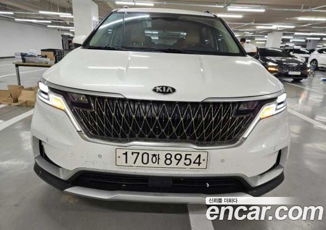 Kia Carnival Diesel 9-Seater Prestige — пробег 108 842 км — фото 1 из 5