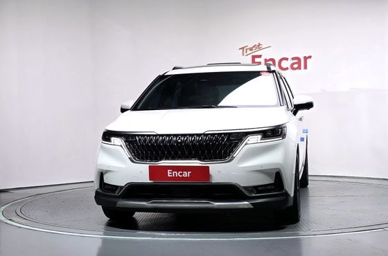 Kia Carnival Gasoline 7-Seater Signature — пробег 77 125 км — фото 3 из 5