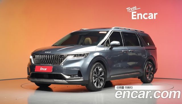Kia Carnival Diesel 9-Seater Signature — пробег 82 981 км — фото 1 из 5