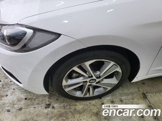 Hyundai AVANTE из Кореи Encar