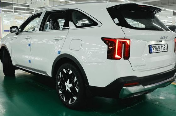 Kia Sorento Gasoline 2.5T 2WD Noblesse — пробег 1 615 км — фото 3 из 5