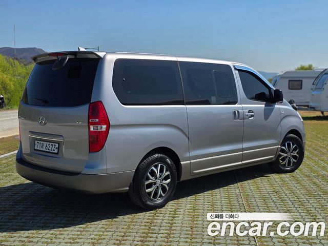 Hyundai Starex 12-Seater Wagon Modern Special — пробег 94 377 км — фото 5 из 5