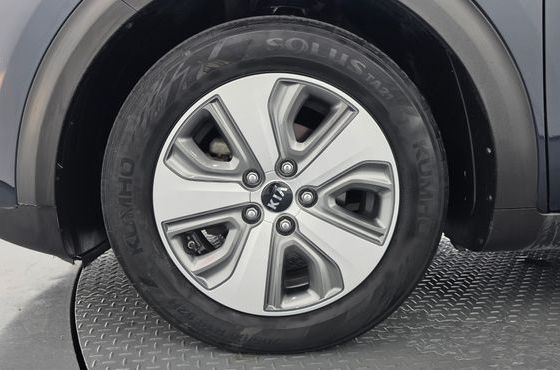 Kia Niro Prestige — пробег 97 527 км — фото 5 из 5