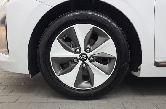 Hyundai Ioniq N — пробег 201 700 км — фото 5 из 5