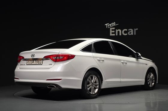 Hyundai Sonata LPI Smart — пробег 251 808 км — фото 2 из 5