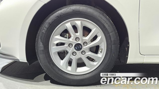 Kia K3 Luxury — пробег 82 474 км — фото 5 из 5