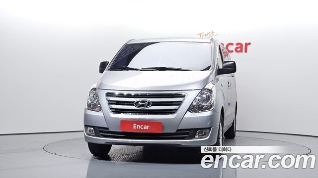 Hyundai Starex 11-Seater Wagon Modern — пробег 39 867 км — фото 3 из 5