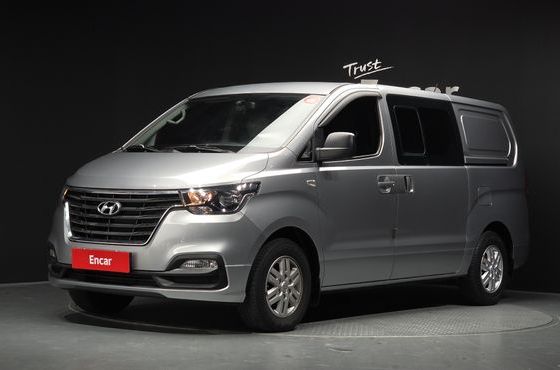Hyundai Starex Van 5-Seater Modern — пробег 23 241 км — фото 1 из 5