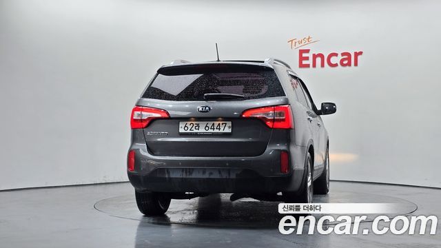 Kia Sorento Diesel 2.0 2WD Prestige — пробег 173 398 км — фото 4 из 5