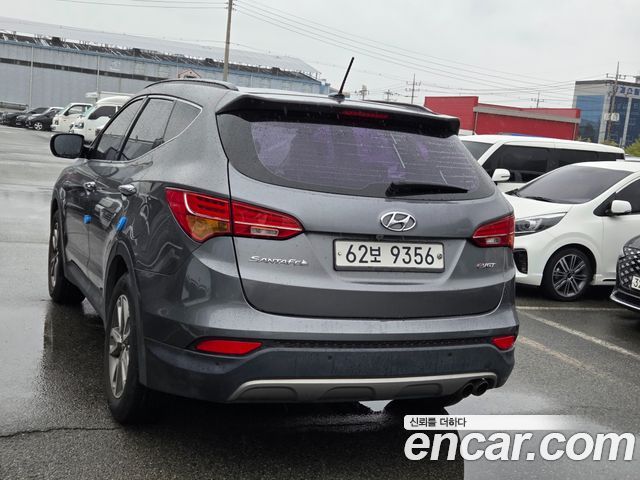 Hyundai Santafe Diesel(e-VGT) 2.0 2WD Premium — пробег 140 865 км — фото 3 из 5