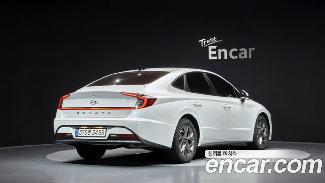 Hyundai Sonata 2.0 Premium Family — пробег 43 511 км — фото 2 из 5