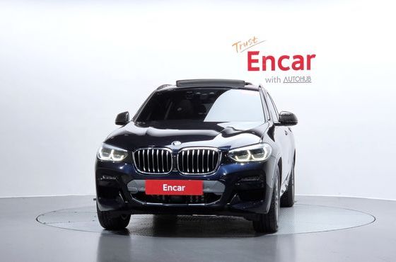 BMW X4 xDrive20i M Sports X Onlile Exclusive Edition — пробег 76 927 км — фото 3 из 5