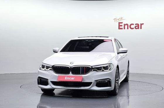 BMW 5-Series 530i xDrive M Sport Package Plus — пробег 176 147 км — фото 3 из 5