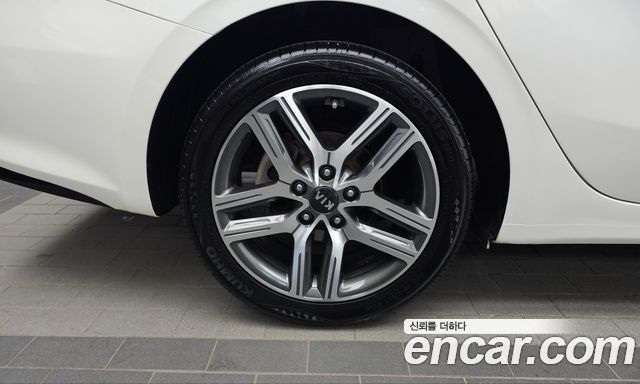 Kia K3 из Кореи Encar