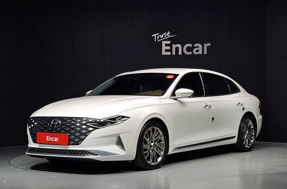 Hyundai Grandeur 2.5 Calligraphy — пробег 111 222 км — фото 1 из 5
