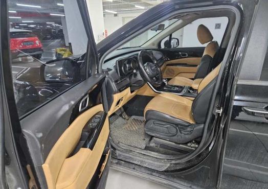 Kia Carnival Diesel 9-Seater Prestige — пробег 83 673 км — фото 4 из 5