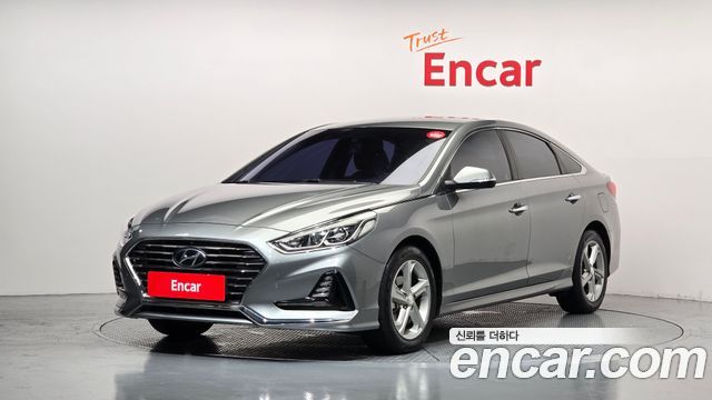 Hyundai Sonata 2.0 Smart — пробег 183 908 км — фото 1 из 5