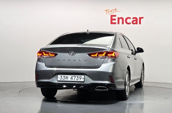 Hyundai Sonata 2.0 Smart — пробег 183 908 км — фото 4 из 5