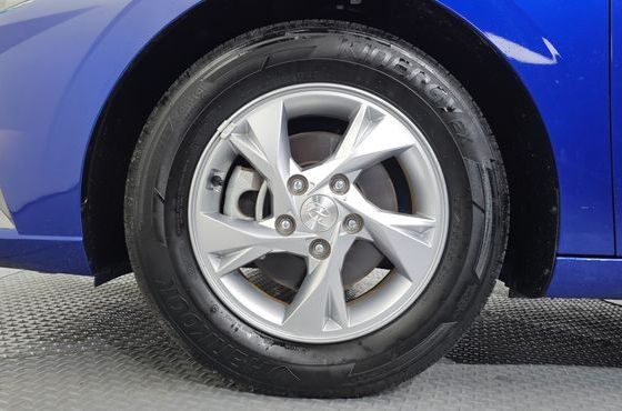 Hyundai AVANTE 1.6 Smart — пробег 17 723 км — фото 5 из 5