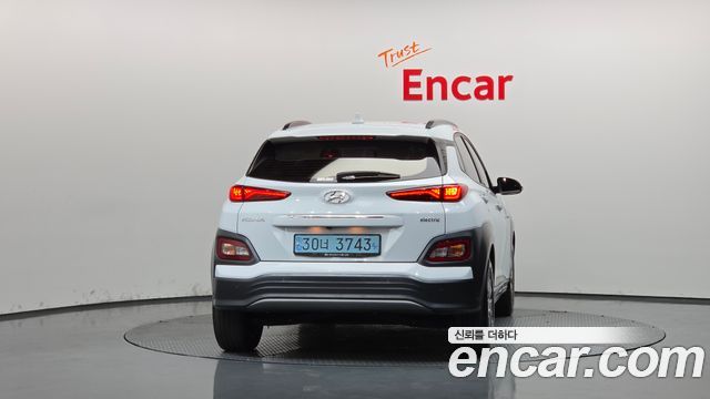 Hyundai Kona Premium — пробег 186 962 км — фото 4 из 5