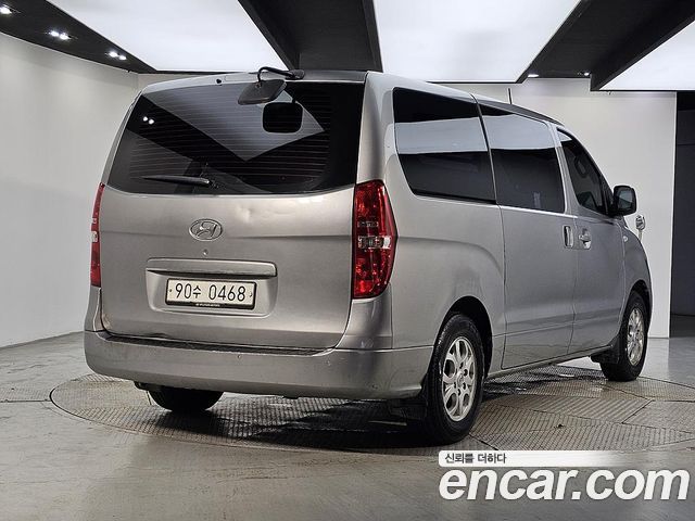 Hyundai Starex 3-Seater VAN CVX Deluxe — пробег 230 055 км — фото 4 из 5