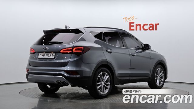 Hyundai Santafe Diesel 2.0 2WD Exclusive — пробег 70 415 км — фото 2 из 5