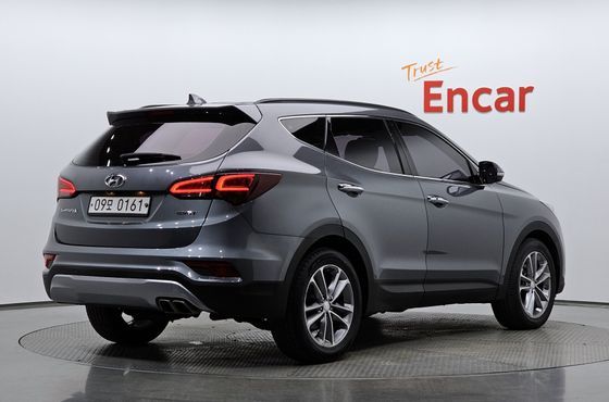 Hyundai Santafe Diesel 2.0 2WD Exclusive — пробег 70 415 км — фото 2 из 5