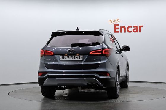 Hyundai Santafe Diesel 2.0 2WD Exclusive — пробег 70 415 км — фото 4 из 5