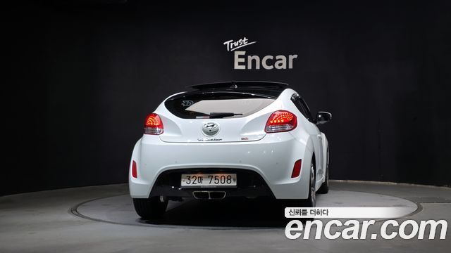 Hyundai Veloster DCT Pack — пробег 129 703 км — фото 4 из 5