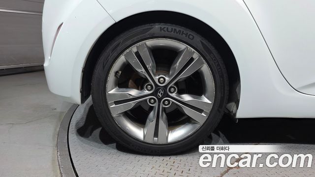 Hyundai Veloster DCT Pack — пробег 129 703 км — фото 5 из 5