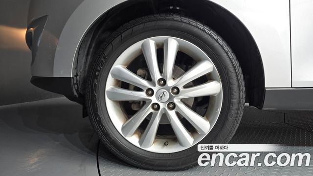 Hyundai Tucson Diesel 2WD LX20 Smart-Pack — пробег 114 053 км — фото 5 из 5