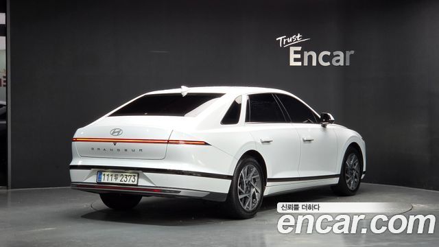 Hyundai Grandeur 2,5 Gasoline 2WD Exclusive — пробег 21 421 км — фото 2 из 5