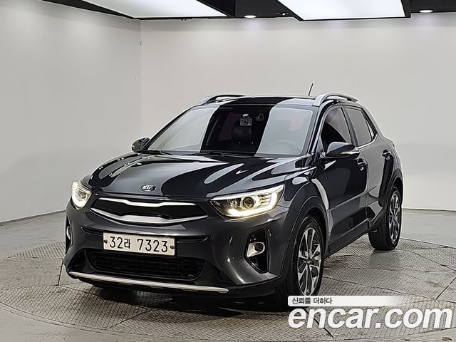 Kia Stonic Diesel 1.6 Prestige — пробег 210 545 км — фото 1 из 5