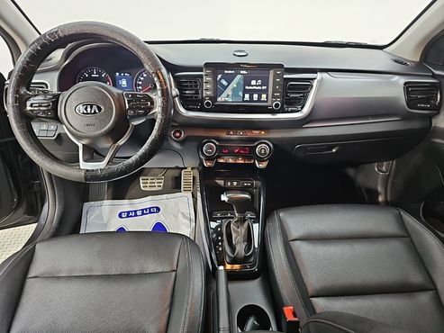 Kia Stonic Diesel 1.6 Prestige — пробег 210 545 км — фото 5 из 5