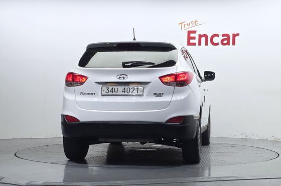 Hyundai Tucson Diesel(e-VGT) 4WD Smart — пробег 143 648 км — фото 4 из 5