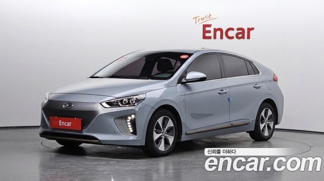 Hyundai Ioniq Q — пробег 65 934 км — фото 1 из 5