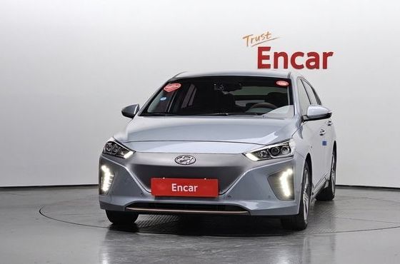 Hyundai Ioniq Q — пробег 65 934 км — фото 3 из 5
