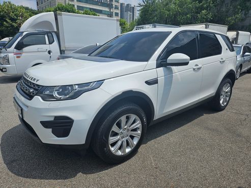 Land Rover Discovery Sport 2.0 TD4 SE — пробег 98 000 км — фото 2 из 5