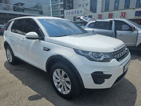 Land Rover Discovery Sport 2.0 TD4 SE — пробег 98 000 км — фото 3 из 5