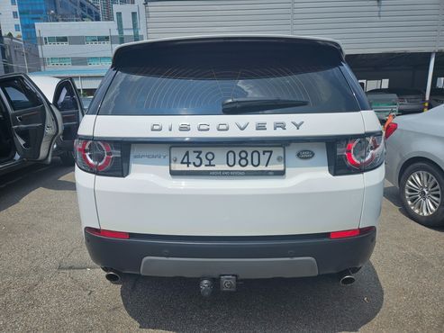 Land Rover Discovery Sport 2.0 TD4 SE — пробег 98 000 км — фото 4 из 5