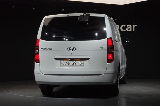 Hyundai Starex Van 3-Seater Smart — пробег 83 091 км — фото 4 из 5